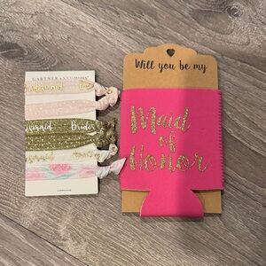 Pink Maid of Honor Can Cooler with Hair Ties